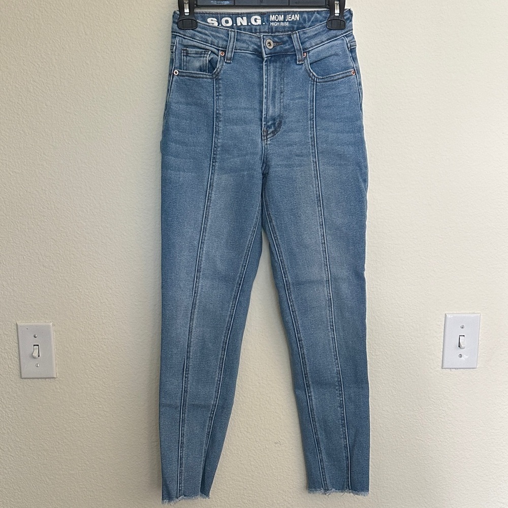 Song High Rise Mom Skinny Jean